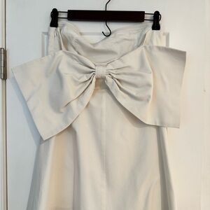 Elegant White Bow Mini Dress -